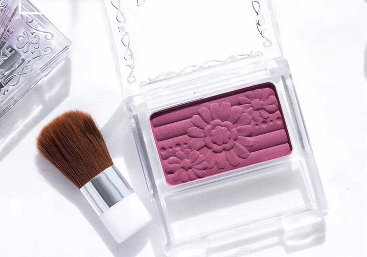 泫雅哥特式烟熏妆超夸张,泫雅ysl妆容