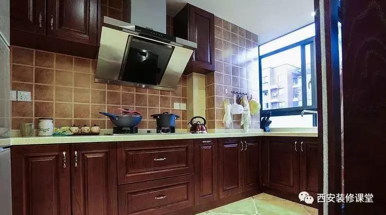 晒晒170四房美式进门衣帽间很满意,黑白灰主卧小户型衣帽间