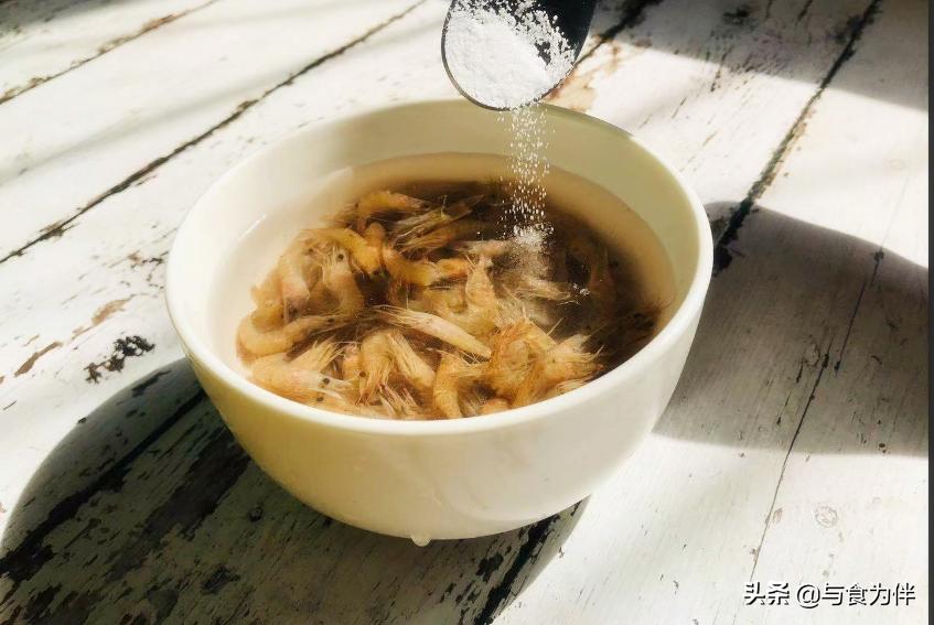 韭菜炒河虾的传说,韭菜炒河虾冬天适不适合