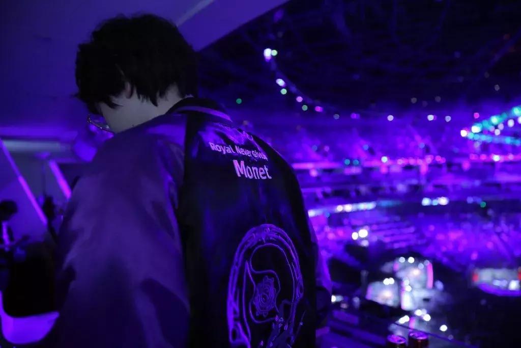 韩国DOTA他又lei了