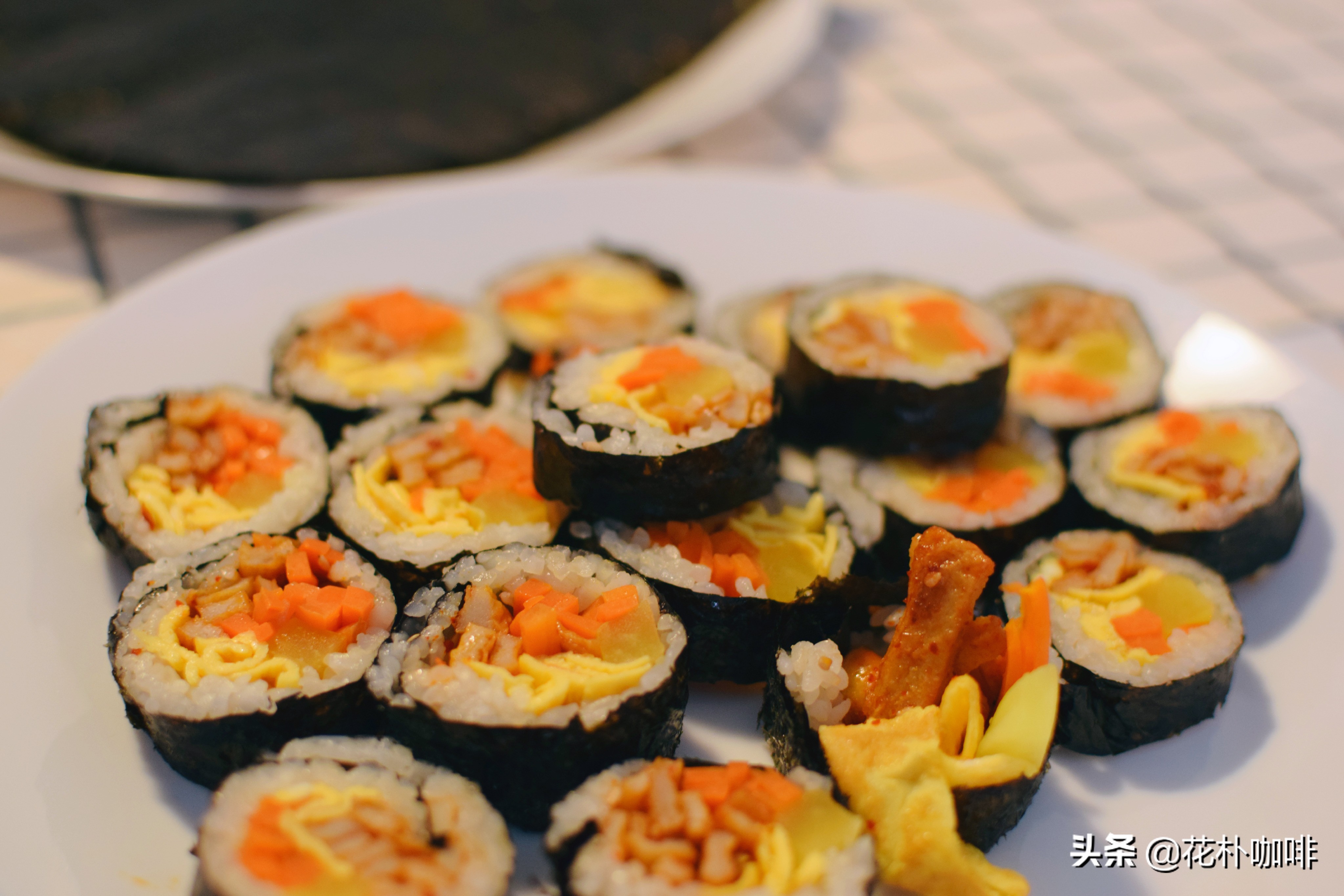 韩国紫菜包饭全过程,韩国妈妈教你做正规紫菜包饭