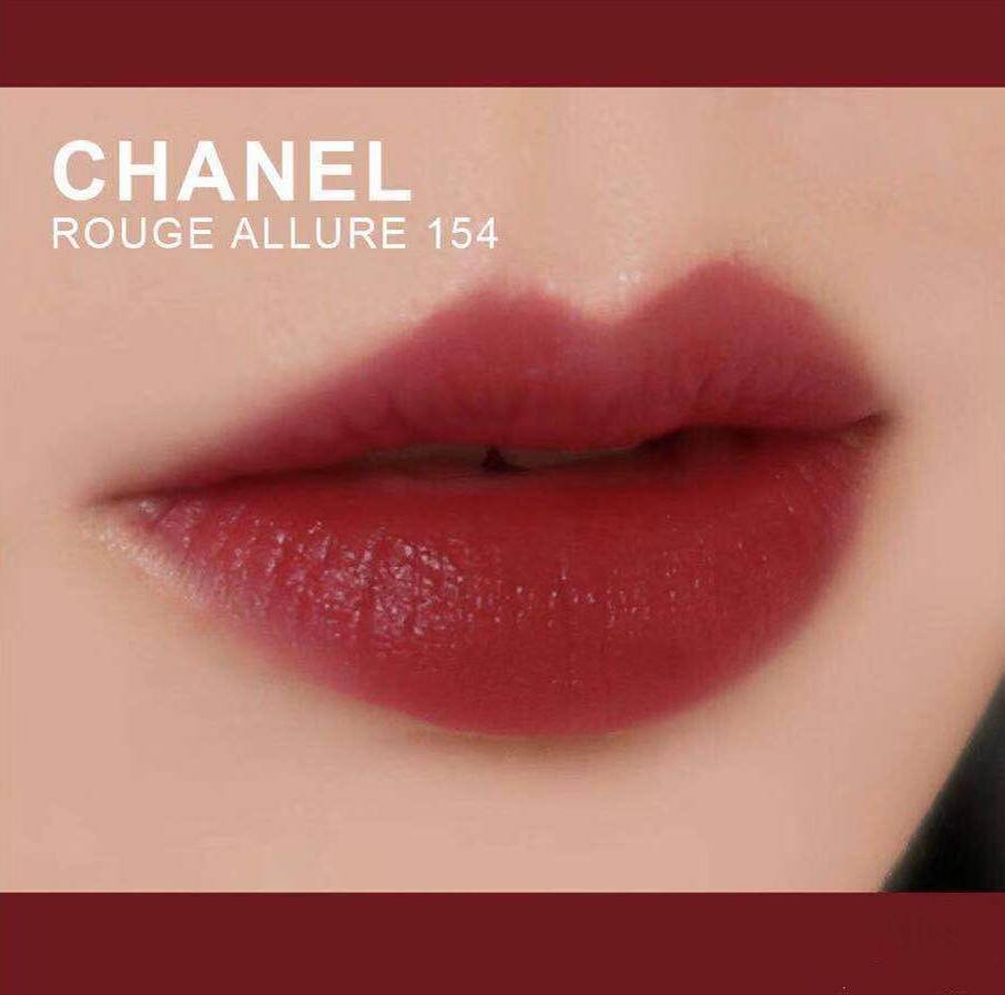 心甘情愿的被“口红经济”套路：口红就是生活的百忧解