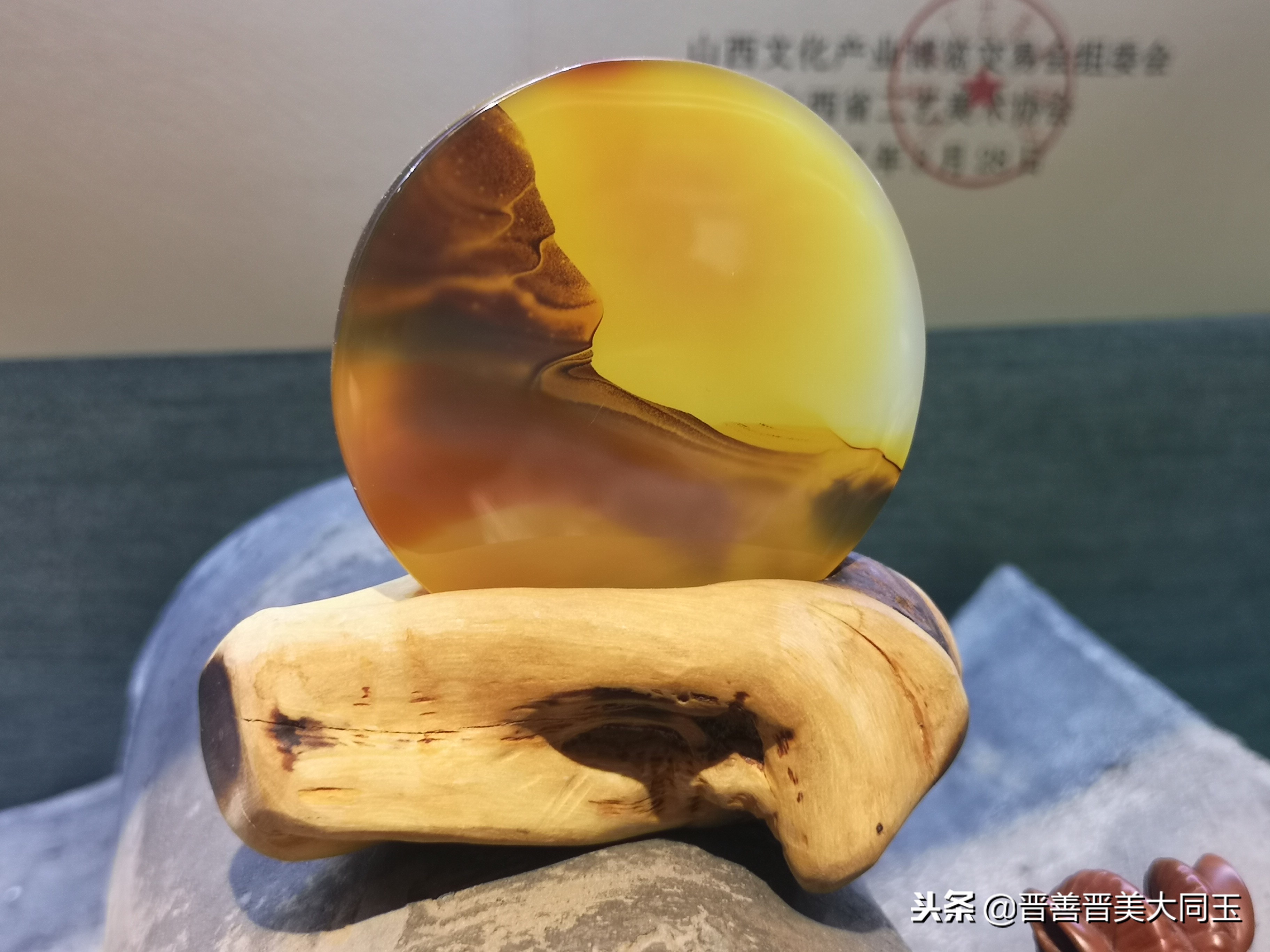 壮志威风千古在，大漠孤烟情深长！浅析大同玉象形之“关公望漠”