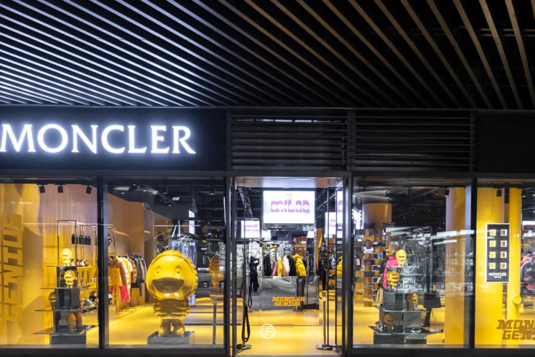 christiandiorcouture前滩太古里店,dior圣诞树前滩太古里