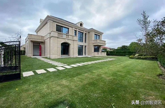 上海独栋别墅小院实景,上海独栋老洋房