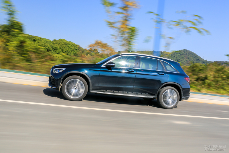glc300l2021款和2020款的区别,2016款奔驰glc300豪华测试