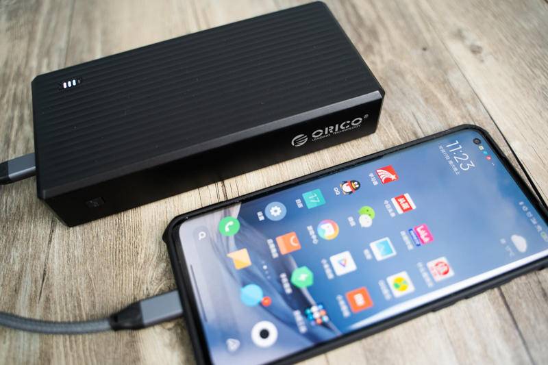 小米充电宝22.5瓦20000,小米10磁吸充电宝20000毫安