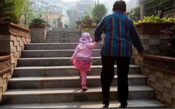 一个人带娃该怎么样才能改变现状,不想给别人带娃怎么办