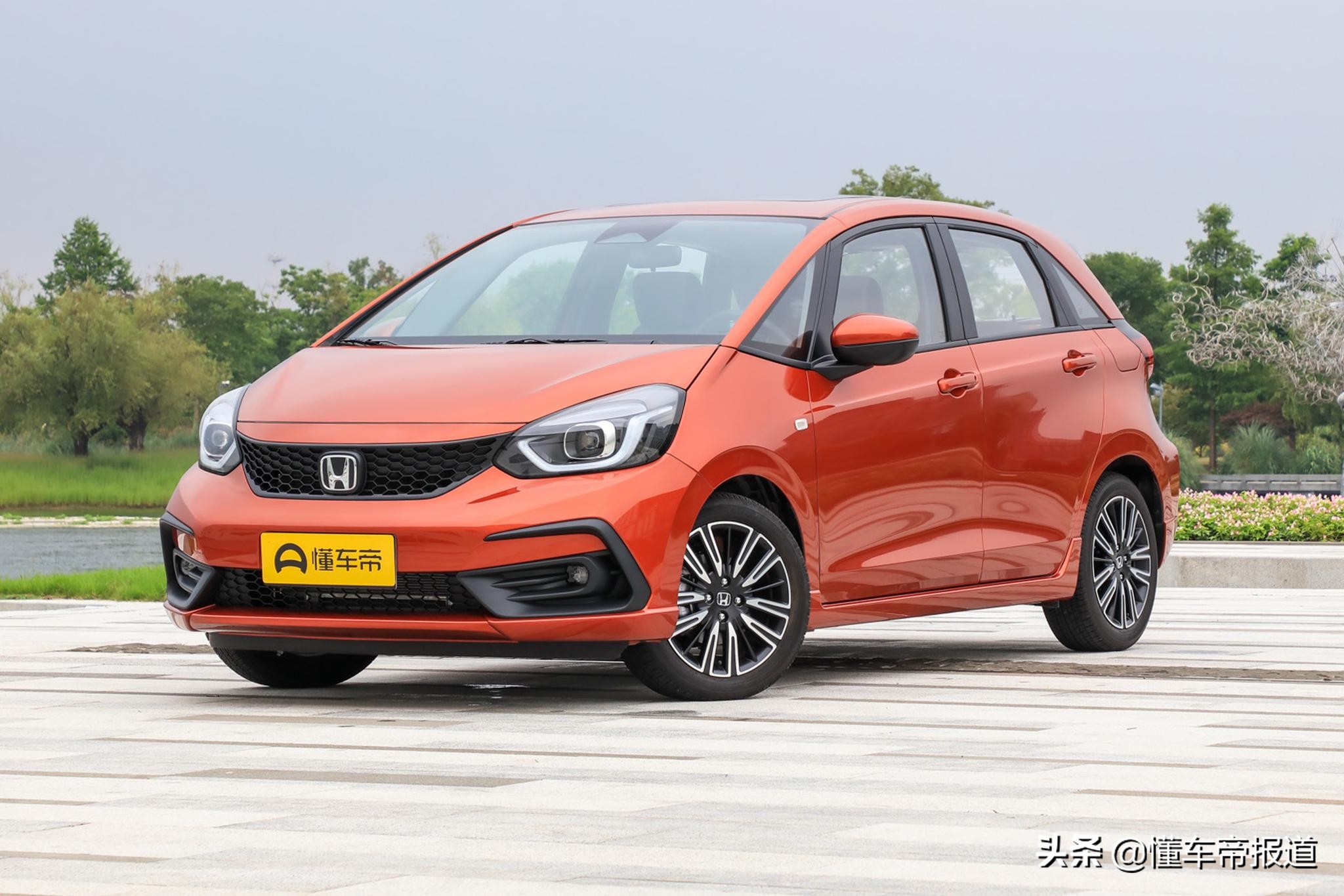 新车|售8.18万元起广汽本田全新飞度正式上市