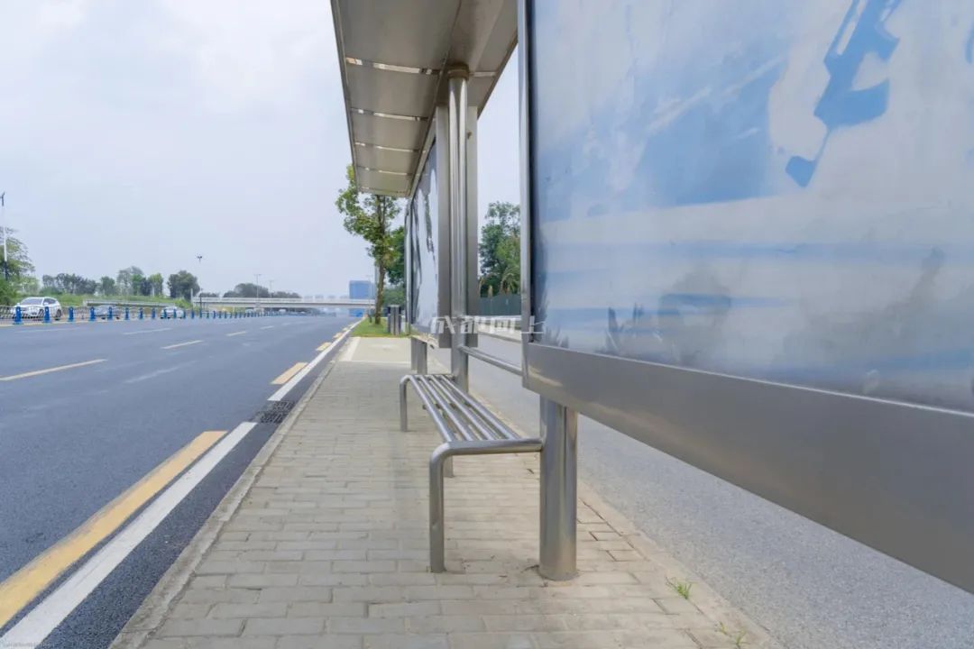 成都二圈层公交车对比,成都二圈层双流和龙泉谁更强