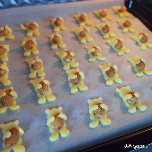 做饼干教程可爱,3岁孩子饼干烤箱做法