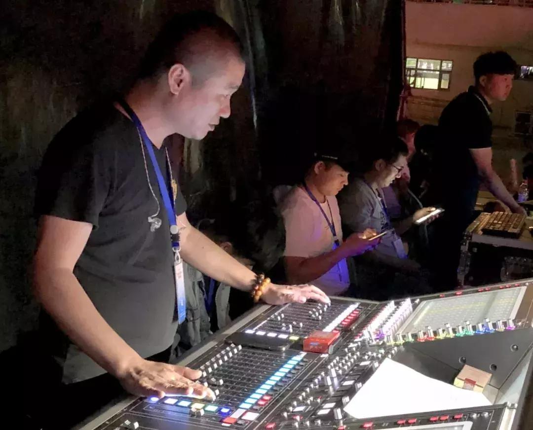 未来的人是不是会拥有机器人,未来什么工作会被机器人取代