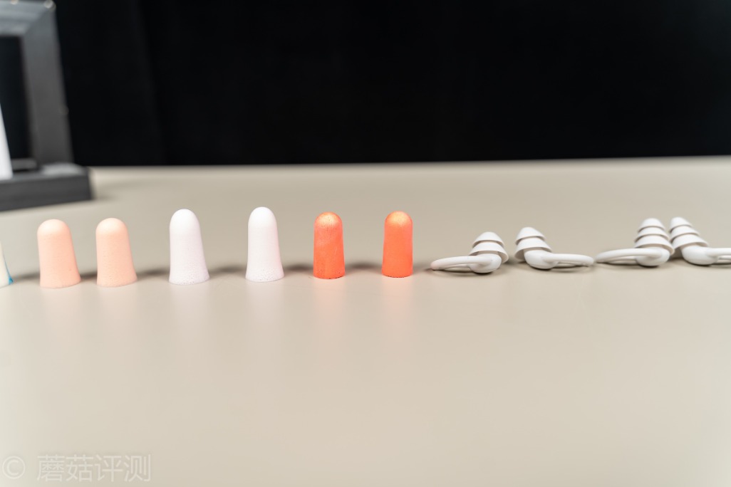最好的降噪耳塞推荐,体验感最好的头戴降噪耳机