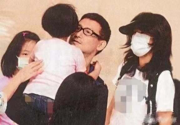 罗美薇和张学友结婚了吗,罗美薇和张学友恩爱的视频