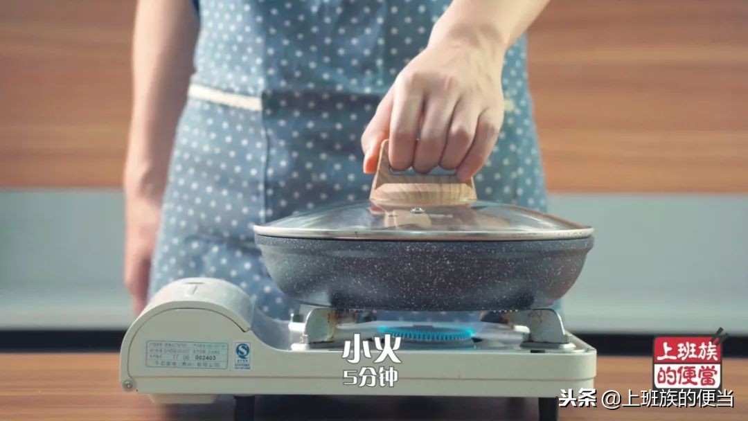 如何用平底锅做披萨不用酵母粉,想吃披萨不用去外面买了