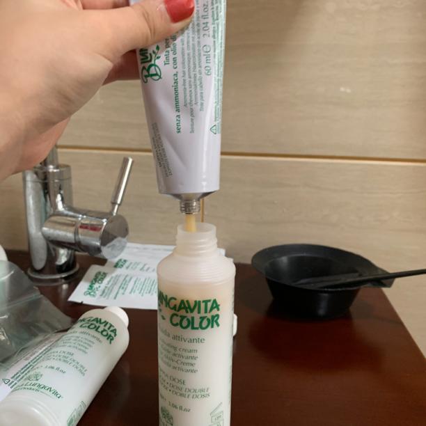 如何学会染发配方教程视频,染发教程自己染发技巧