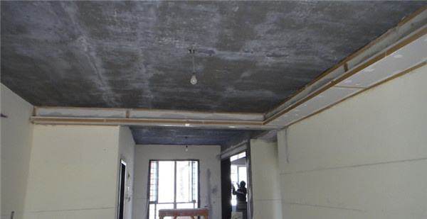 石膏板吊顶还没做漆就起霉斑,石膏板吊顶时间长了会怎样