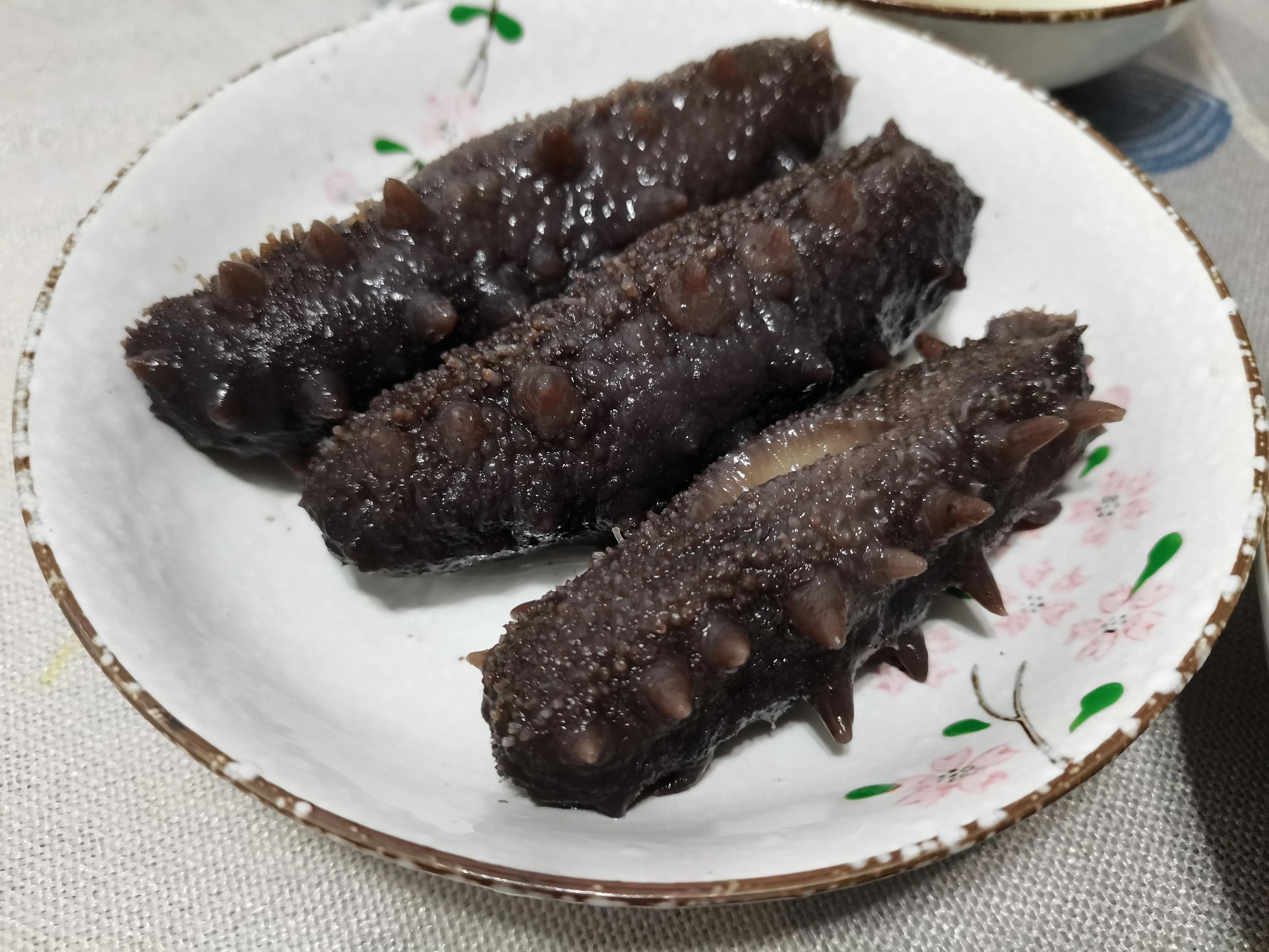 经典鲁菜葱烧海参做法好吃又营养,鲁菜名吃葱烧海参宴客聚会高级菜