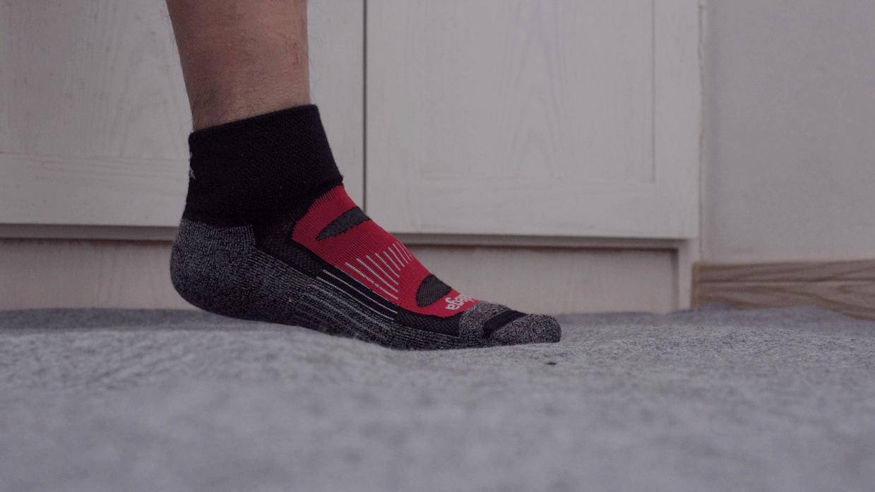 我穿过200双袜子后，才发现这些袜子非常好……