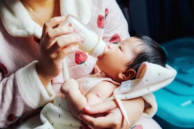 孩子喝夜奶坏处多,孩子喝夜奶的危害