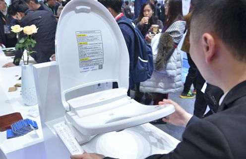 灵感来自马桶,厕所十大匪夷所思的设计