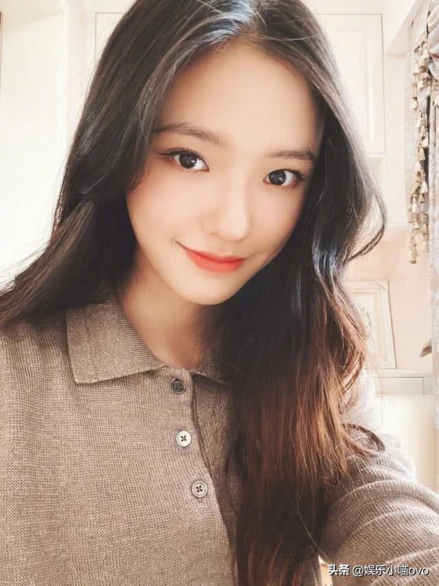 林允给爸妈买豪宅图文,林允爸爸年轻的时候