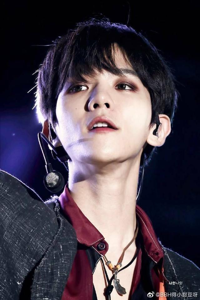 除了腹肌和人鱼线,他的这个举动更让粉丝疯狂?