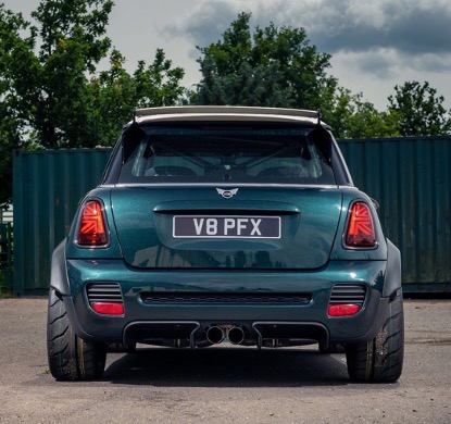 扮猪吃老虎开奥迪a8l,扮猪吃老虎的车v6途昂