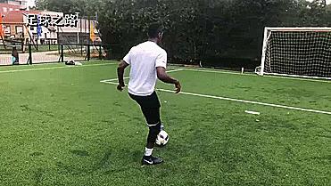 五个最简单实用的足球过人技巧,过人技巧足球简单实用教学