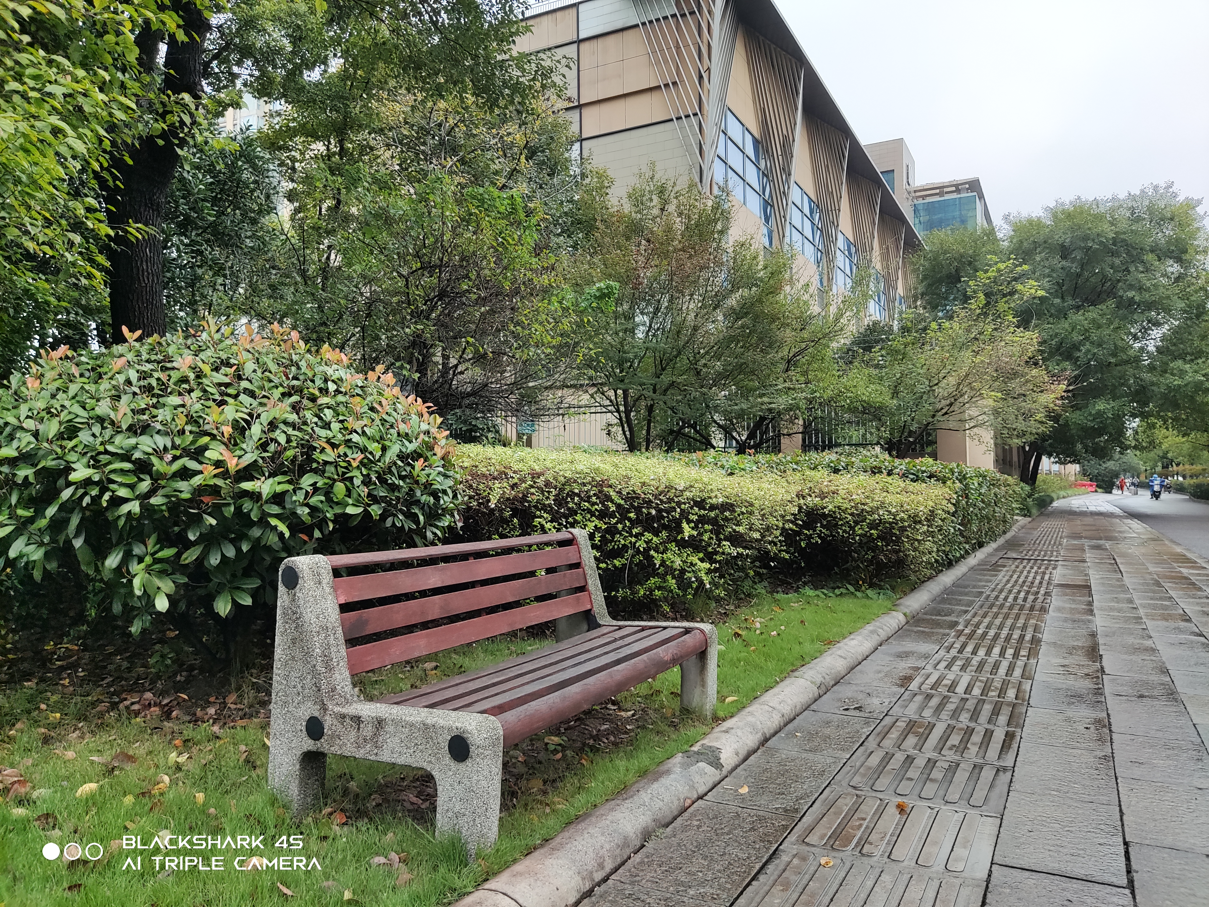 黑鲨4s120w快充,黑鲨4s手机测评游戏