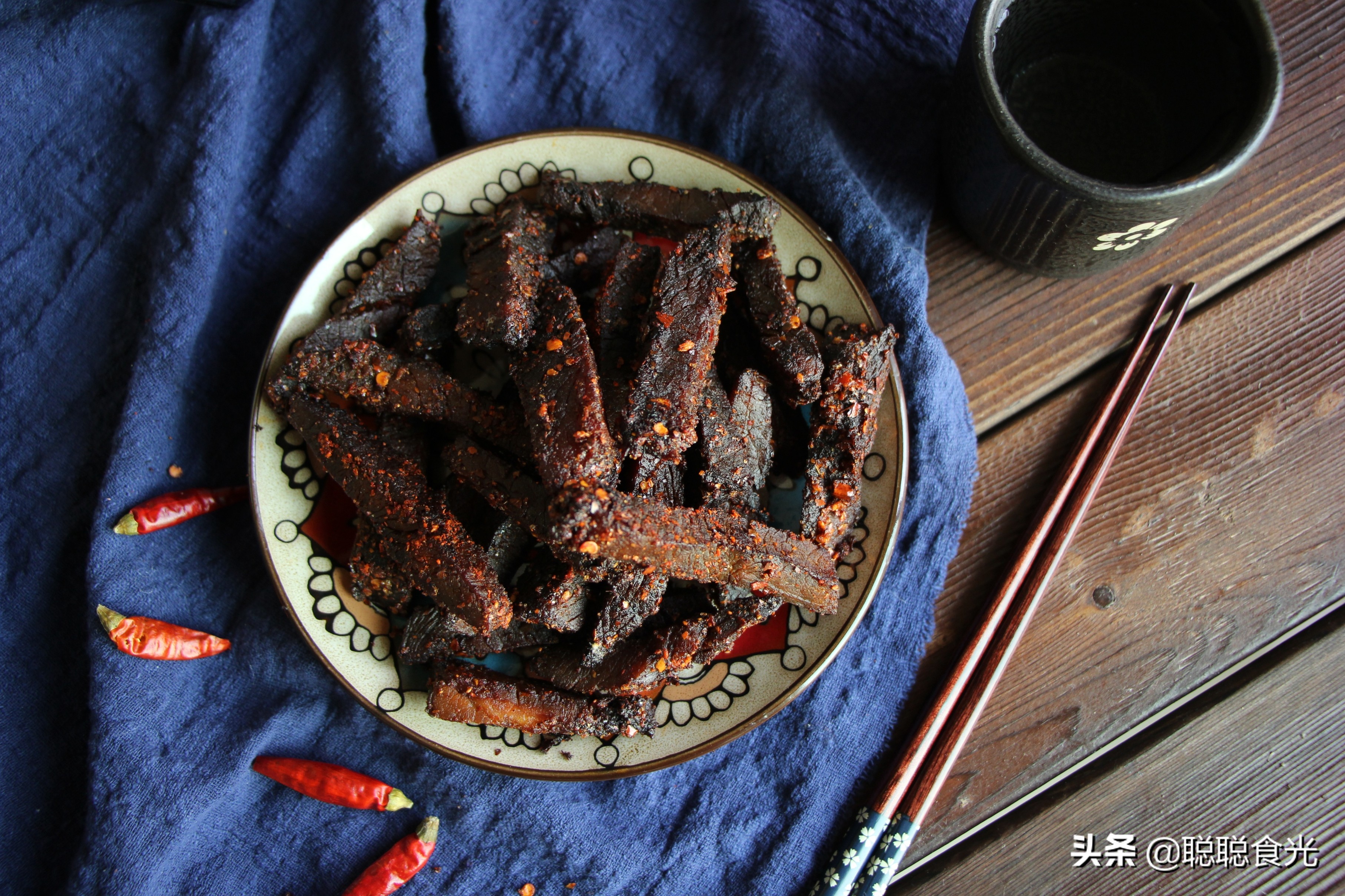 麻辣吮指牛肉私家做法,麻辣牛肉干吃法