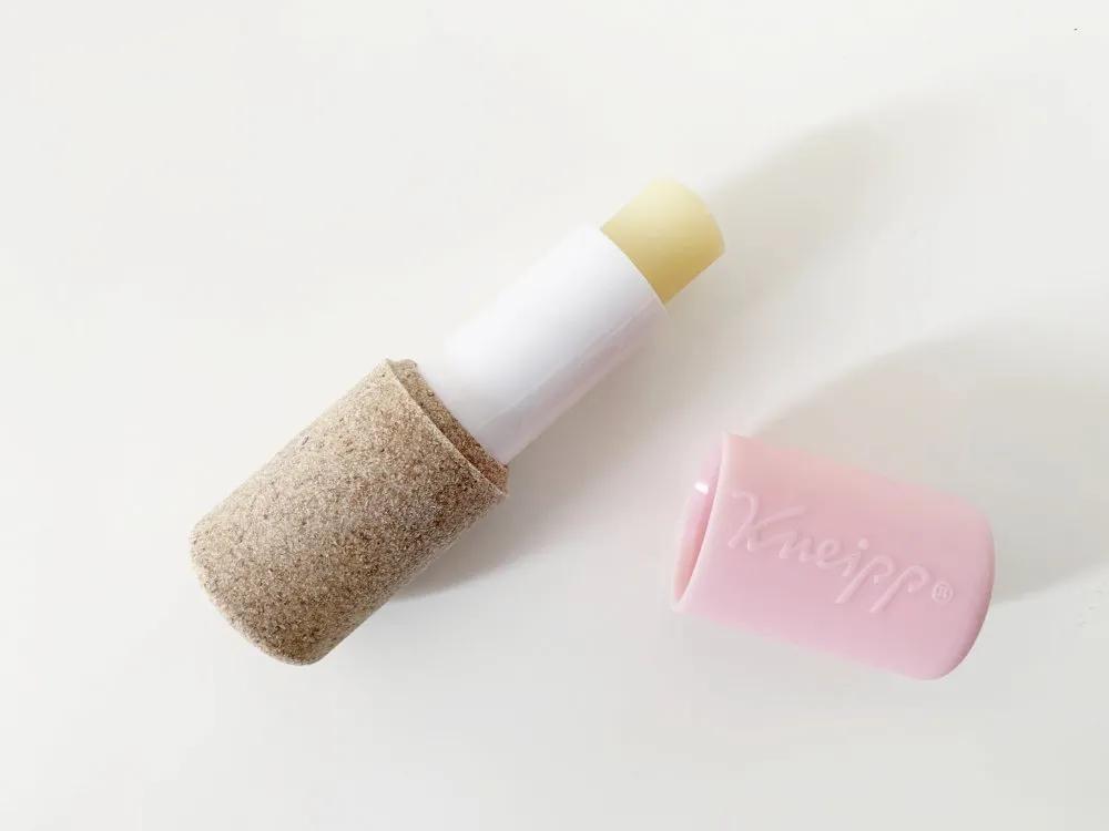 防干裂唇炎润唇膏,最近比较火的湿润嘴唇的唇膏