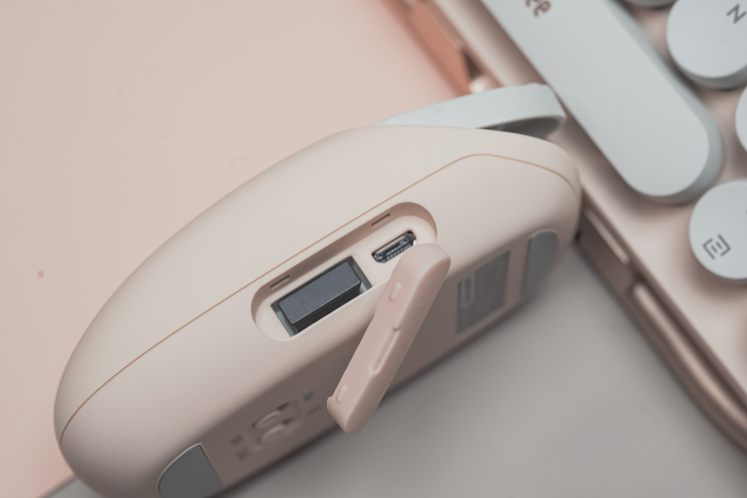 lofree洛斐桌面键鼠套装体验,洛斐键鼠套装值得买吗