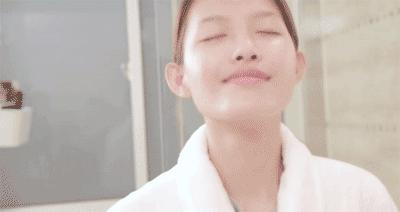 干得起皮泛红怎么办,皮肤干燥拯救大干皮