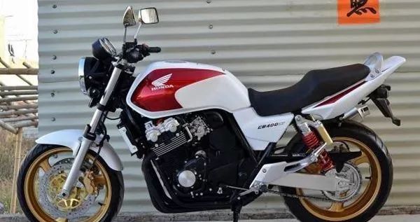 碣石ax100摩托车翻新过程,碣石越野摩托车crf450r翻新过程