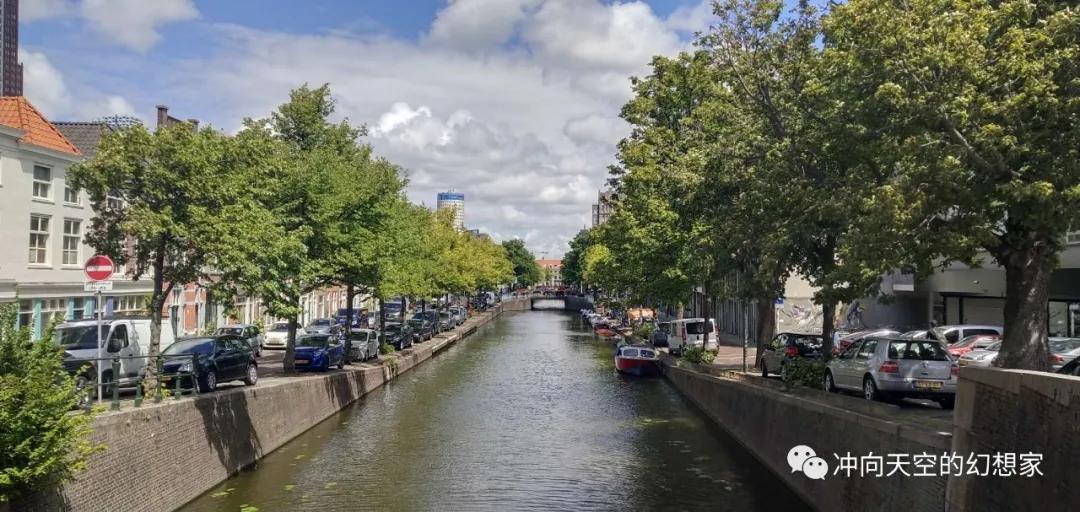 荷兰著名旅游城市,欧洲荷兰小镇旅行