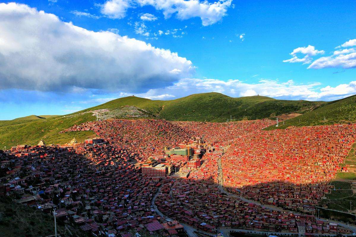 最近稻城亚丁旅游攻略图文,稻城亚丁色达自由行旅游攻略