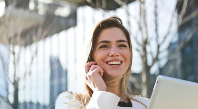 投了简历没有回复要不要主动联系,投的简历已查阅但是没有回复