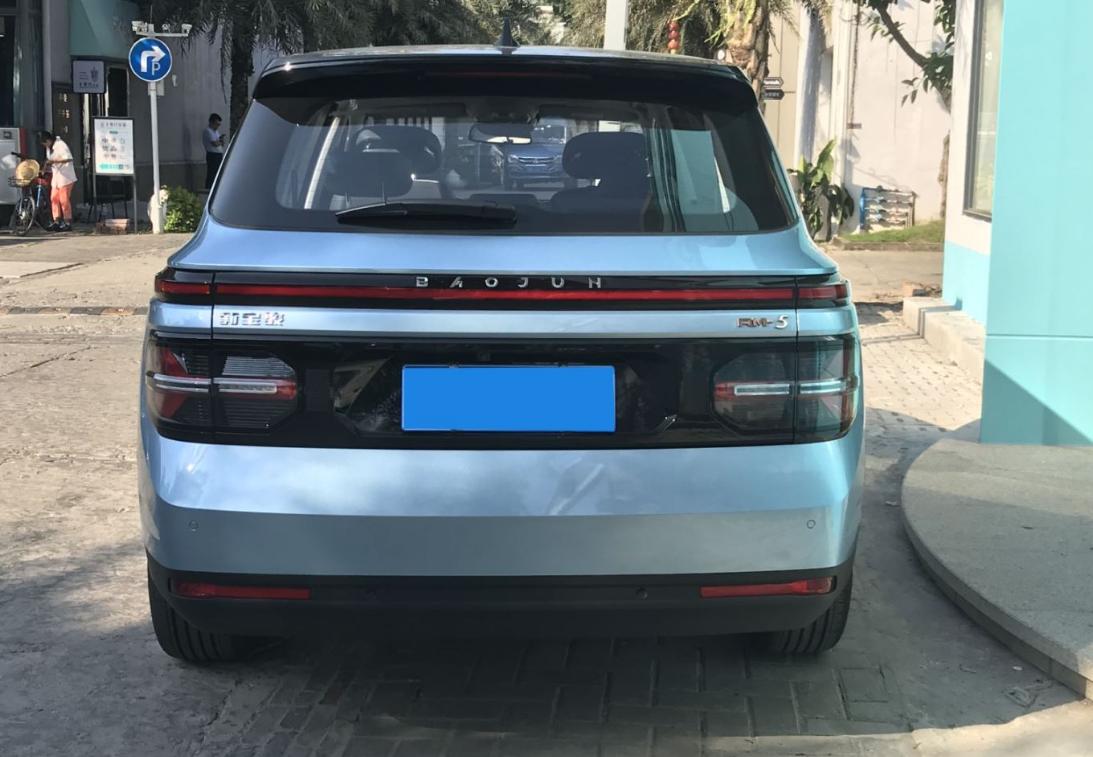 油耗不到3毛5售价不足7万,车长超4.7米起售价不到8万元