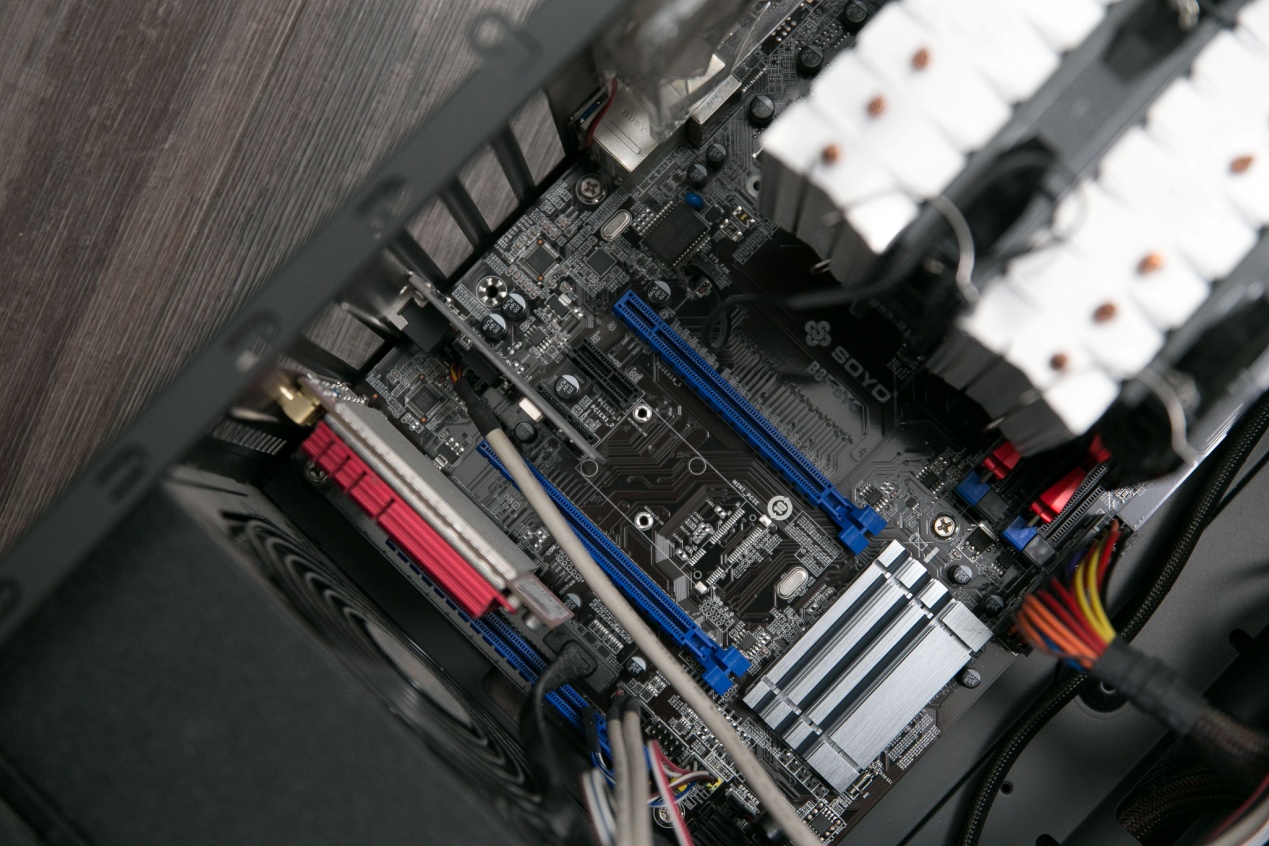 老电脑怎么升级效果最好,如何让十年的老电脑变得快如闪电