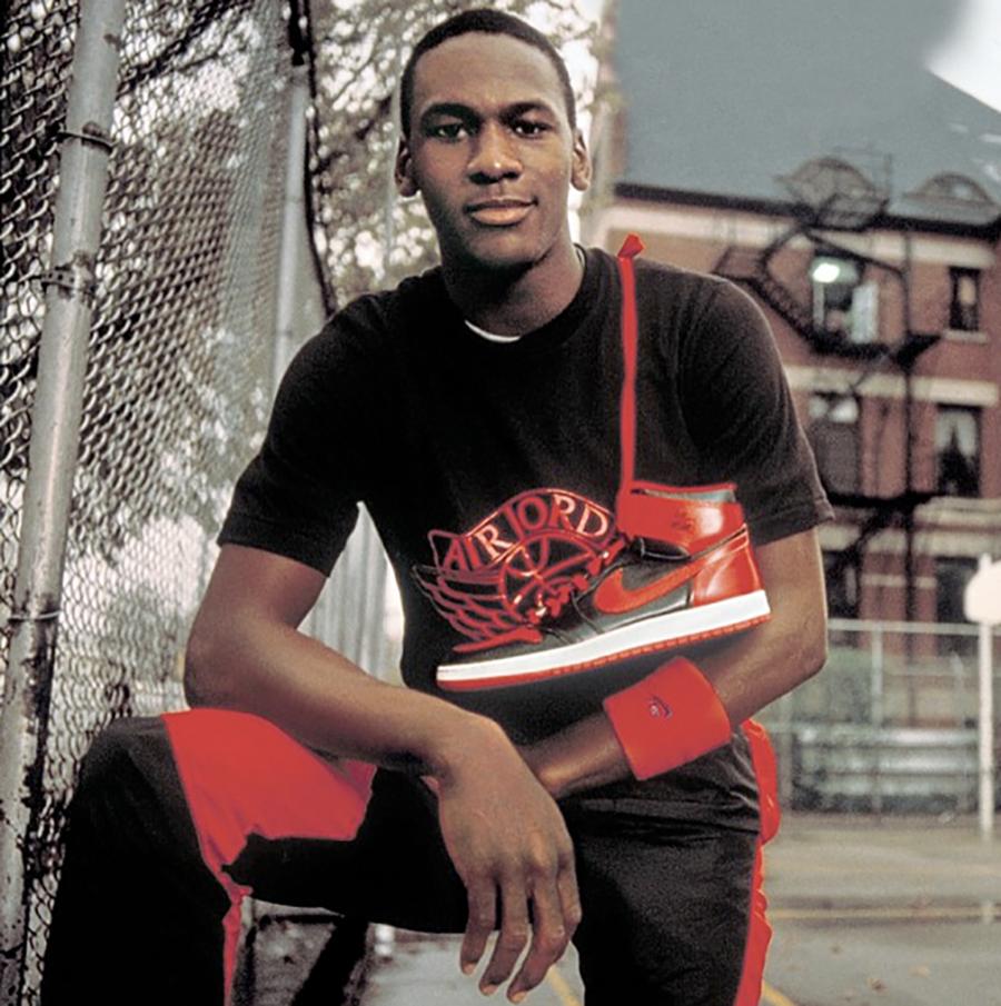 阿迪达斯ub20对比耐克zoom哪个好,阿迪达斯boost和耐克react哪个好