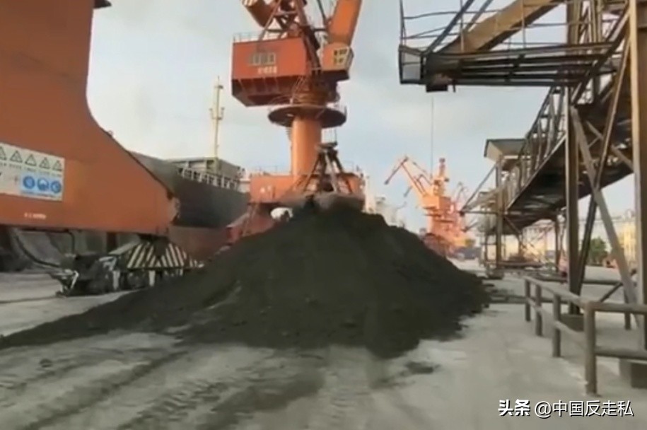 国门利剑打击汽车走私,2023年海关打私十大典型案例