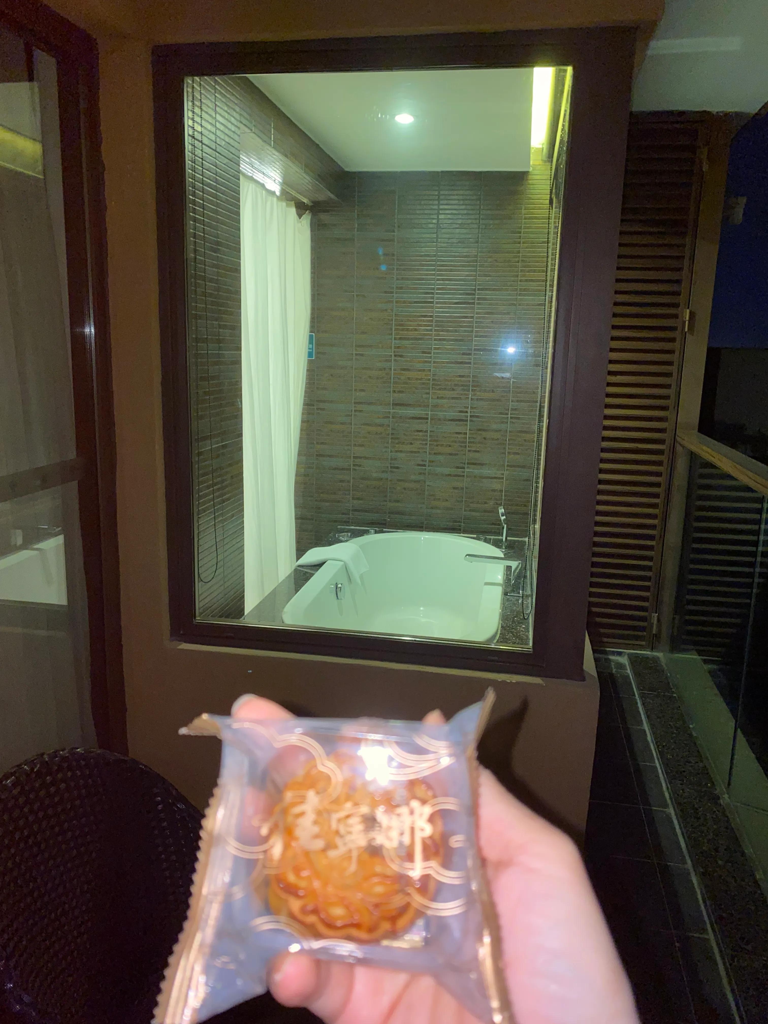 佳宁娜金翡翠拔丝月饼好吃吗,佳宁娜潮式迷你鸳鸯月饼多少钱