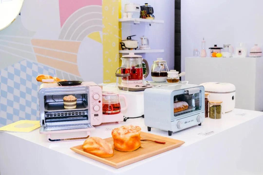 微笑，是最美的礼物|大石晓规Hiiibrand小熊电器