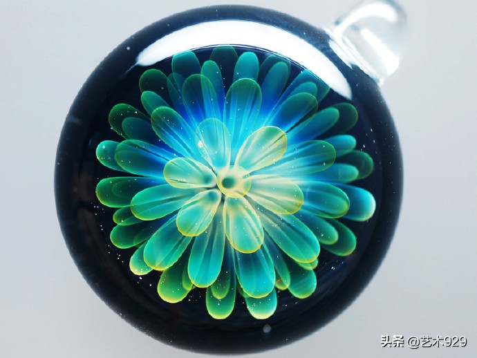 日本艺术家Satoshi Tomizu玻璃艺术品欣赏