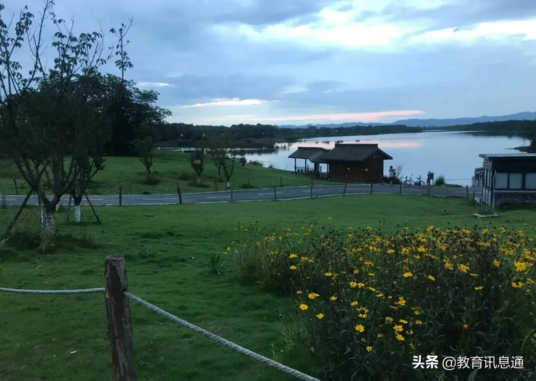 一份来自成都大学的“自我介绍”