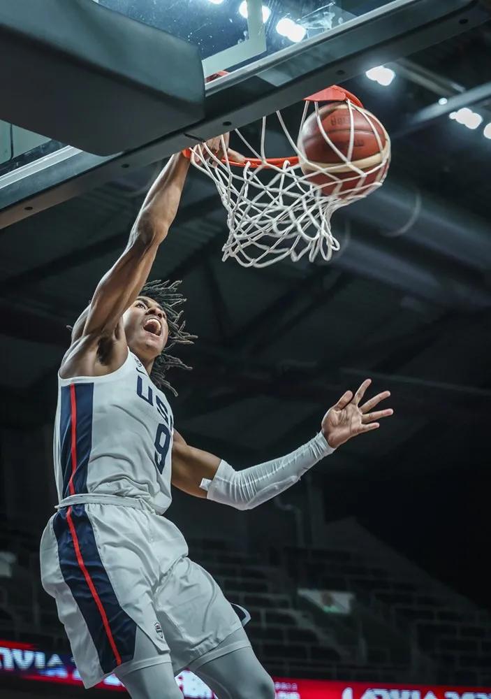 nba选秀大会切特霍姆格伦,切特霍姆格伦什么时候参加nba选秀