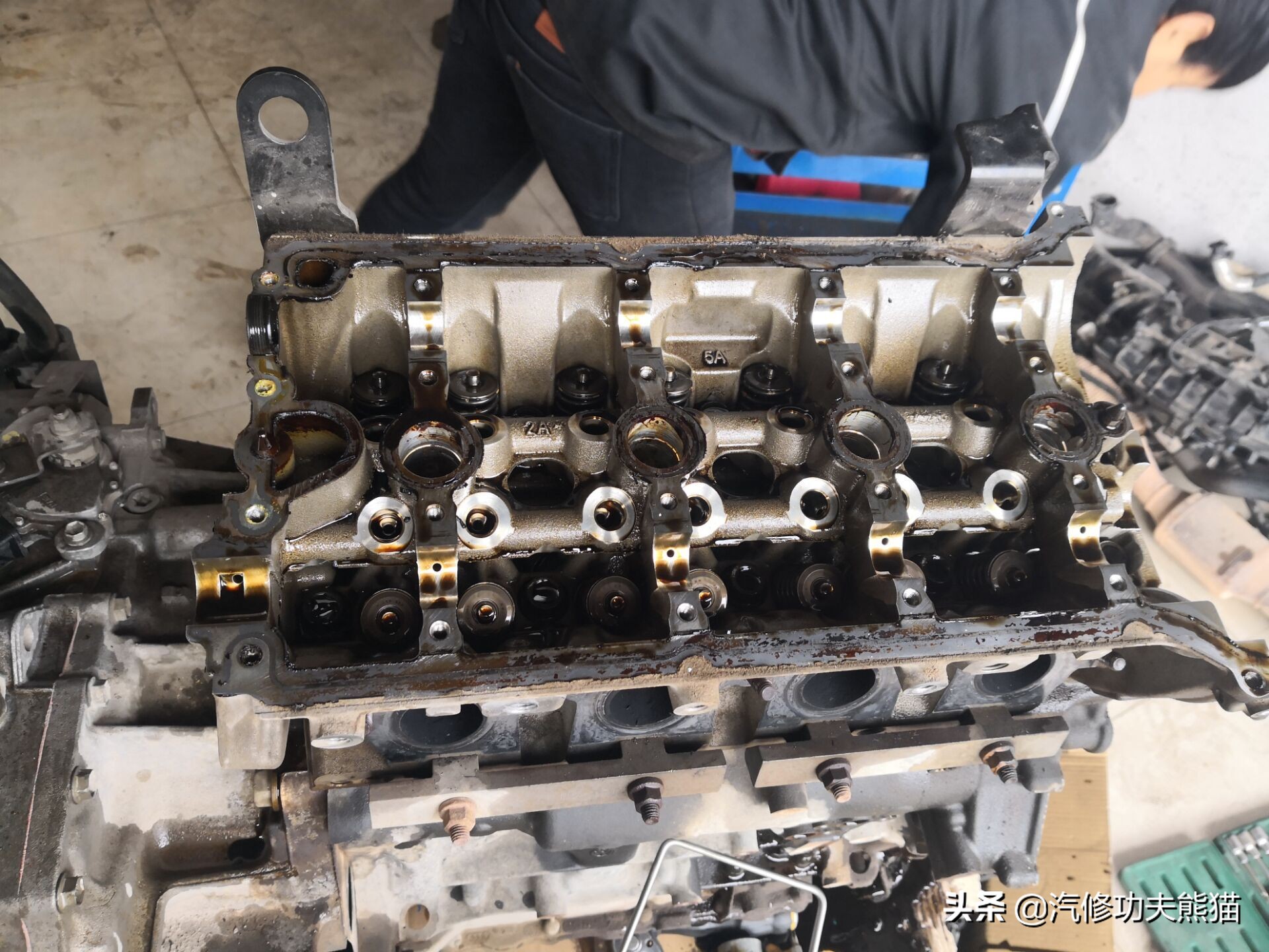 途观1.8t发动机烧机油维修多少钱,途观1.8t烧机油彻底解决