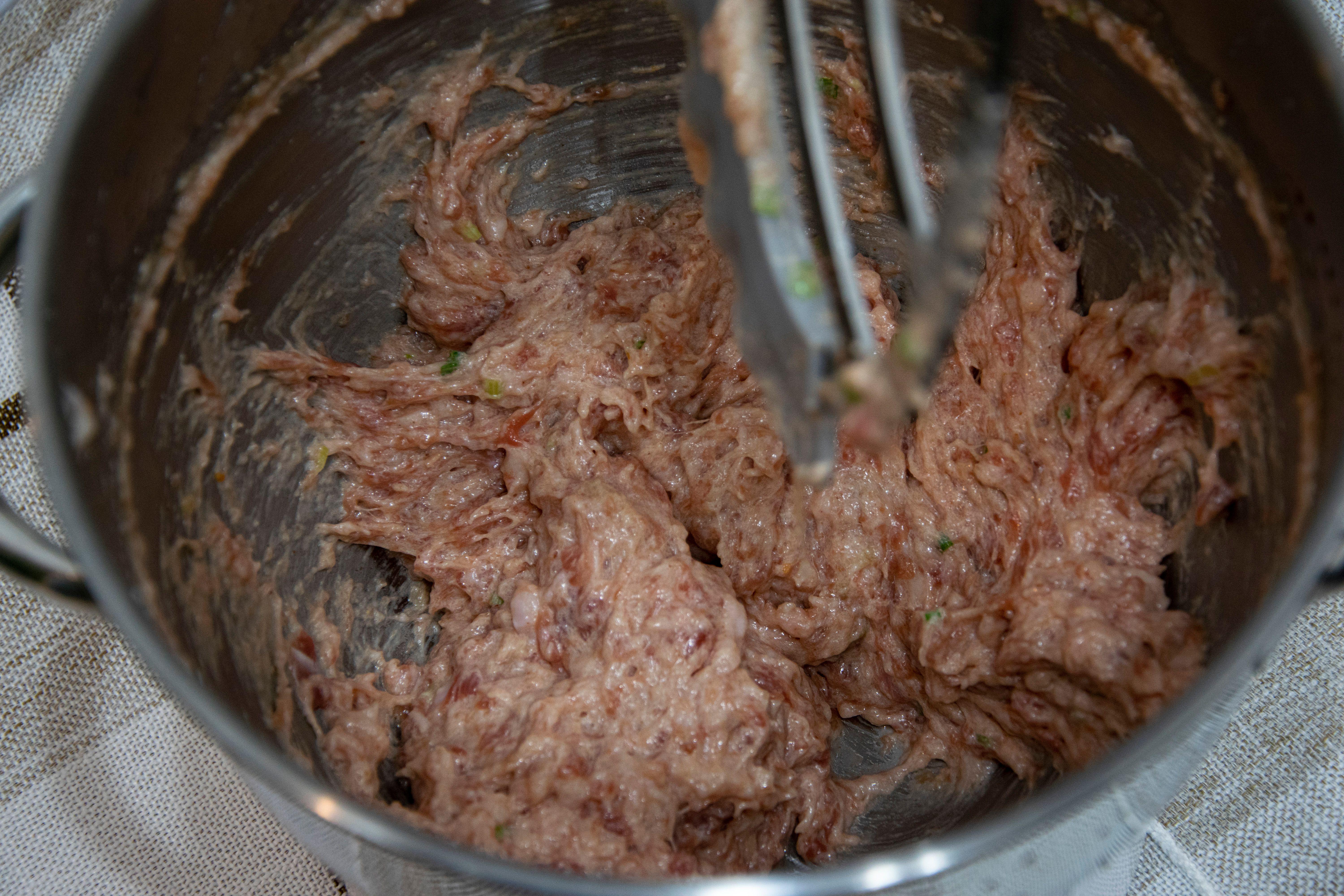 海氏厨师机m5操作,海氏m5厨师机带榨汁功能测评