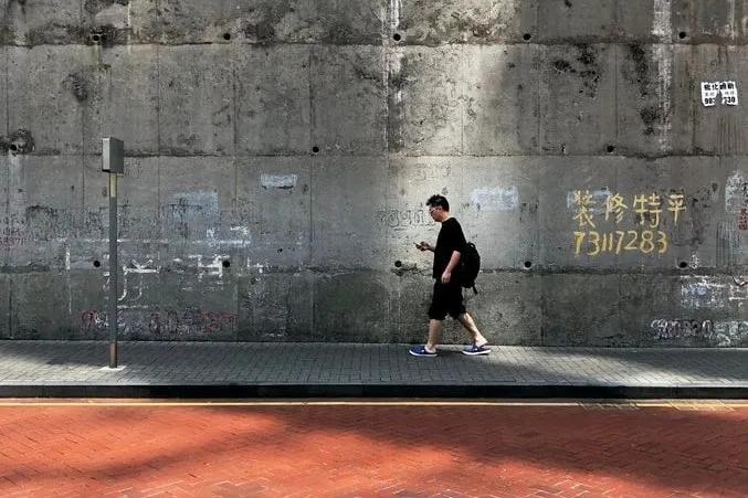 上海女白领偷东西完整版,上海女白领偷超市东西